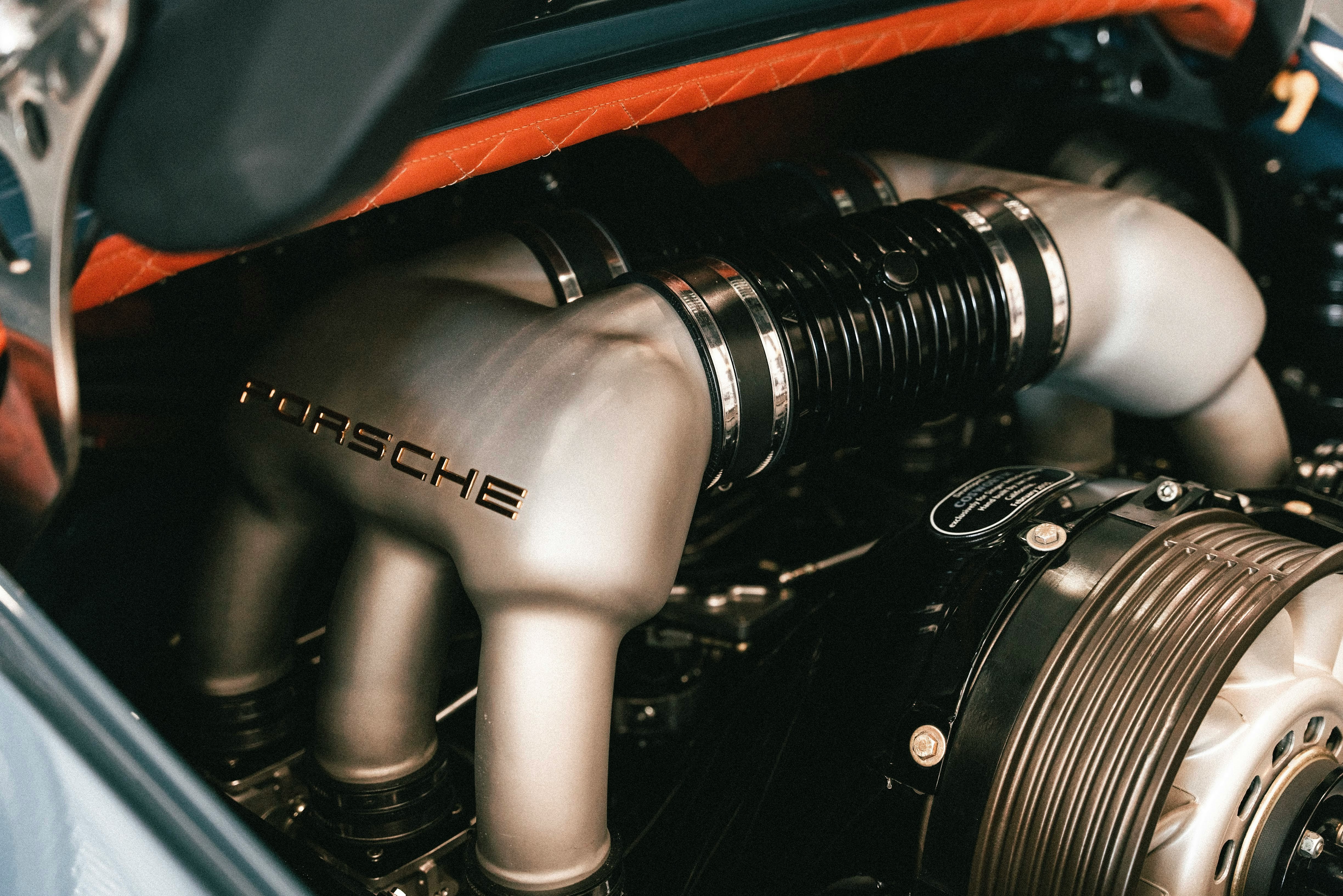 Porsche internal-combustion engine